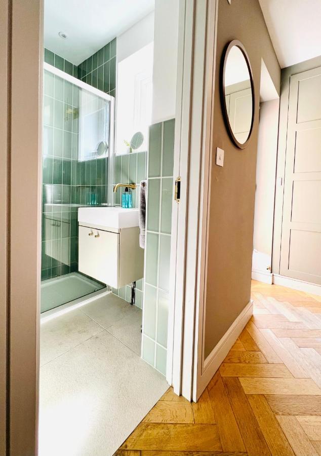 Stylish 1 Bedroom Designer Apartment 런던 외부 사진